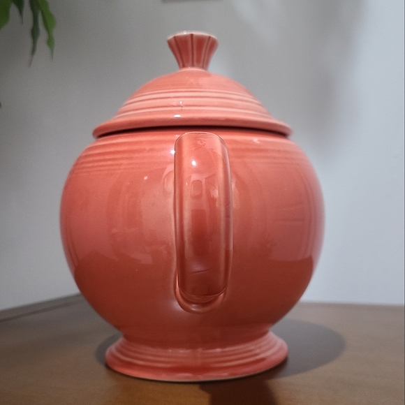 Fiesta Tablewear Co. Full Size 44oz Persimmon Covered Ceramic Teapot - Picture 4 of 16